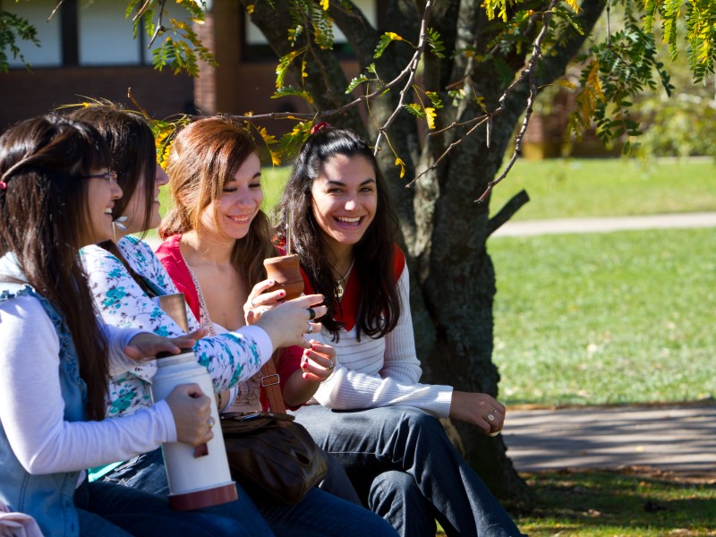 Campus y estudiantes 9